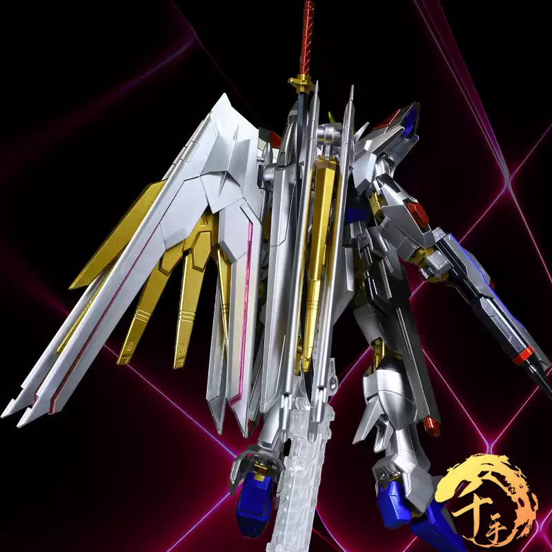 HG Mighty Strike Freedom Gundam 1/144 Customized Version Metallic Paint (Qianshou Studio)