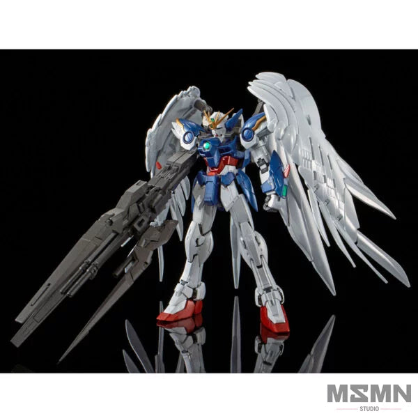 RG Wing Gundam Zero Custom EW + Drei Zwerg Buster [Titanium Finish] [P-Bandai] 1/144