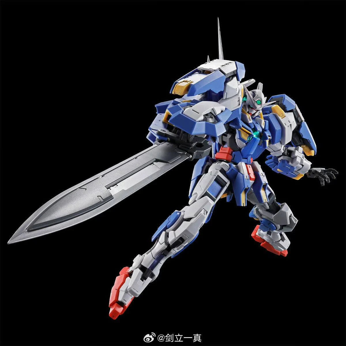P-Bandai: RG 1/144 Gundam Avalanche Exia Dash